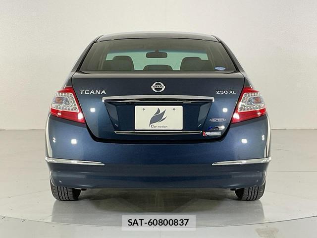 Nissan TEANA 2013-10 8072462-1