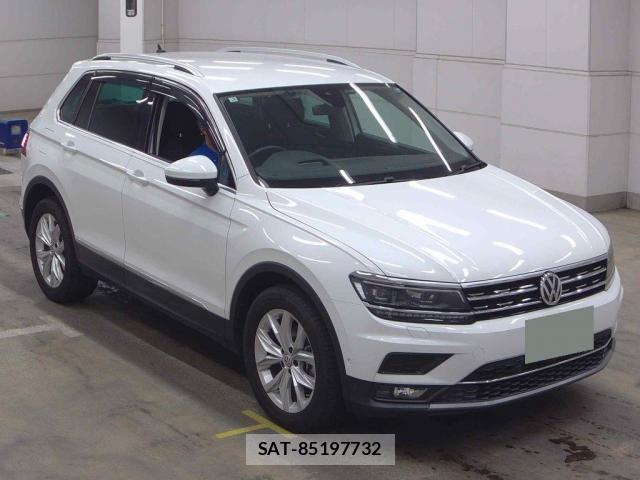 VolksWagen TIGUAN 2019-03 8072207-0
