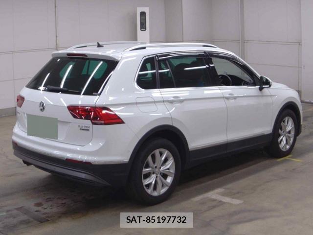 VolksWagen TIGUAN 2019-03 8072207-1