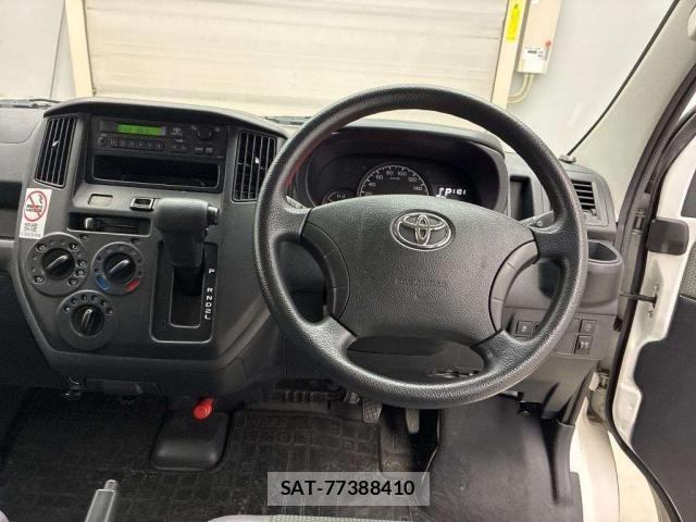 Toyota TOWNACE VAN 2021-07 8072058-4