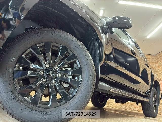 Mitsubishi TRITON 2024-08 8071122-18