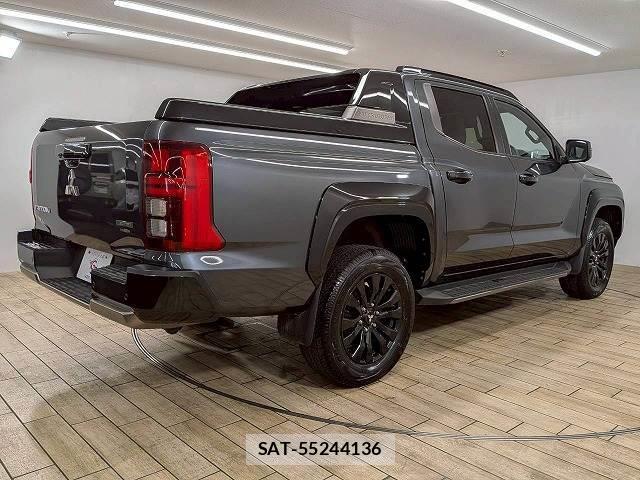 Mitsubishi TRITON 2024-02 8072596-16