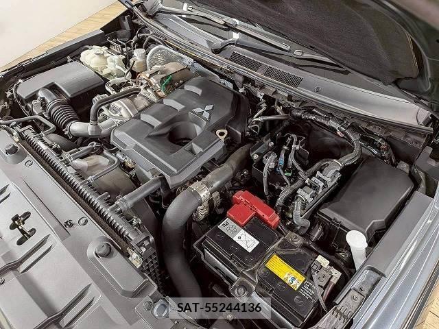 Mitsubishi TRITON 2024-02 8072596-17