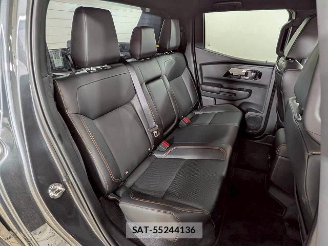Mitsubishi TRITON 2024-02 8072596-5
