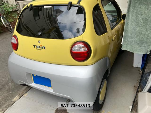 Suzuki TWIN 2003-07 8071193-13