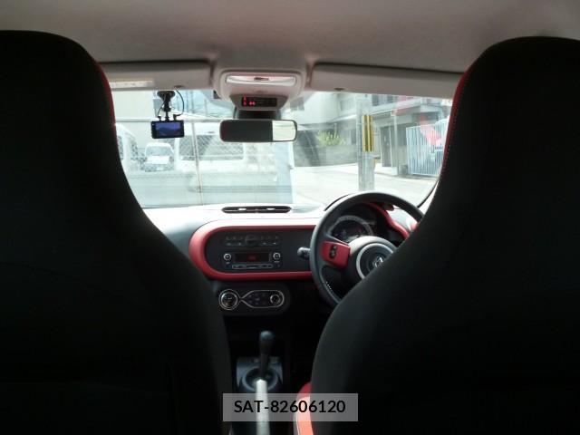 Renault TWINGO 2017-02 8070950-2