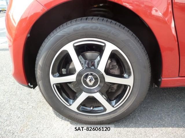 Renault TWINGO 2017-02 8070950-8