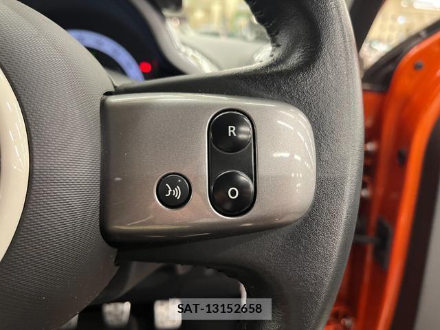 Renault TWINGO 2018-04 8072073-11