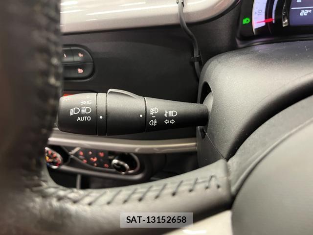 Renault TWINGO 2018-04 8072073-14
