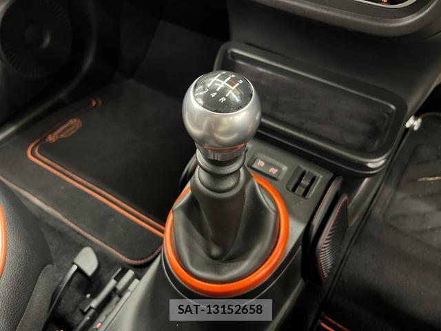 Renault TWINGO 2018-04 8072073-16