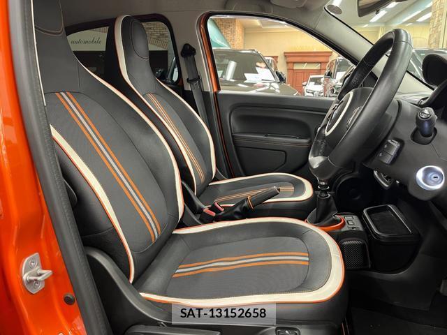 Renault TWINGO 2018-04 8072073-3