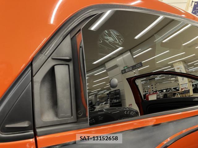 Renault TWINGO 2018-04 8072073-9