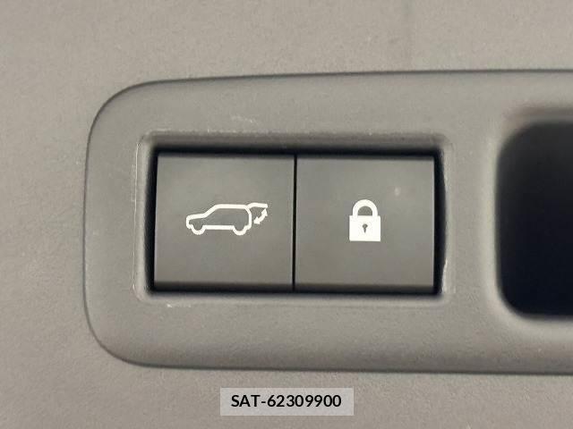 Lexus UX 2019-02 8071034-8