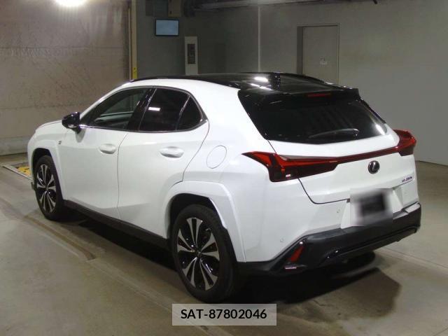 Lexus UX 2023-06 8072186-1