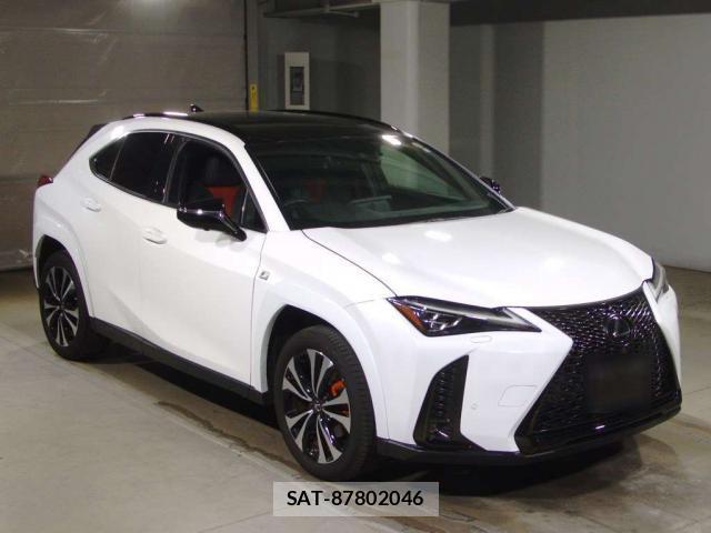 Lexus UX 2023-06 8072186-9