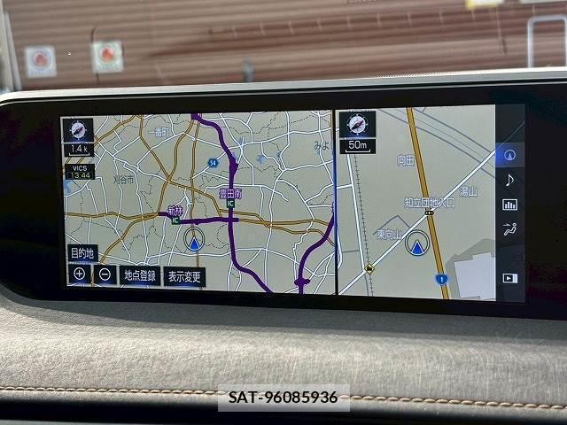 Lexus UX 2022-03 8072359-2