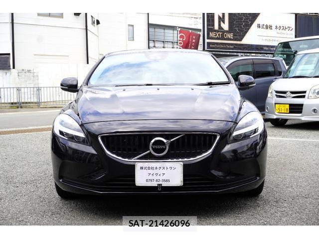 Volvo V40 2016-12 8071858-4