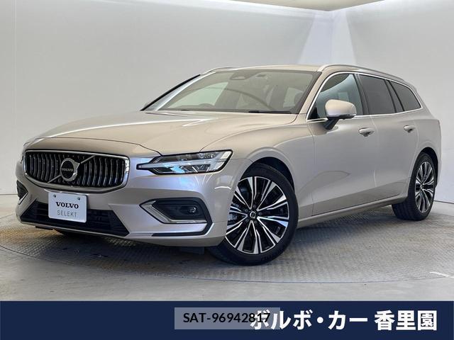 Volvo V60 2023-06 8070908-0