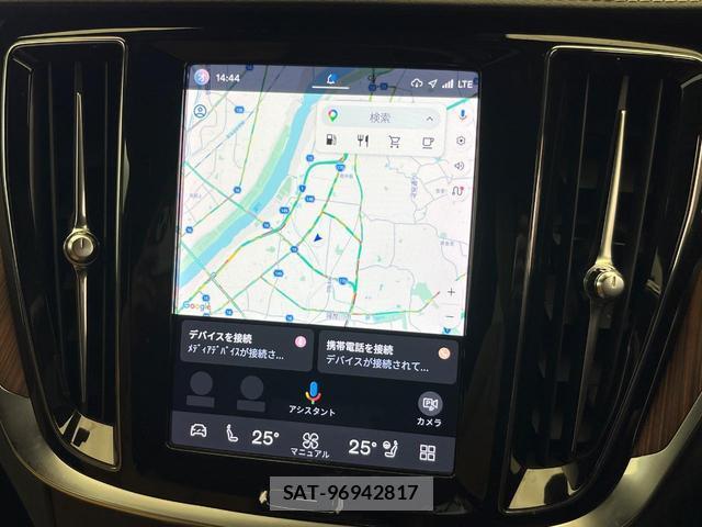 Volvo V60 2023-06 8070908-5