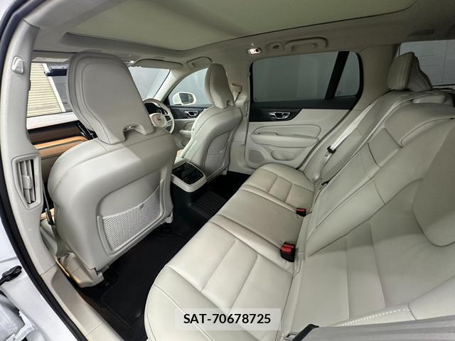 Volvo V60 2021-05 8072286-2