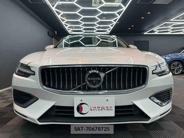 Volvo V60 2021-05 8072286-4