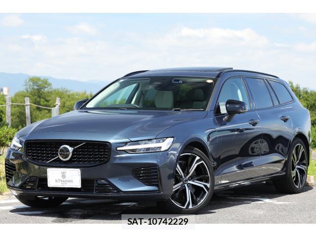 Volvo V60 2023-07 8072452-4