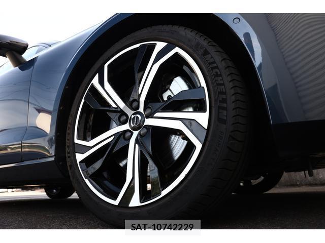 Volvo V60 2023-07 8072452-8