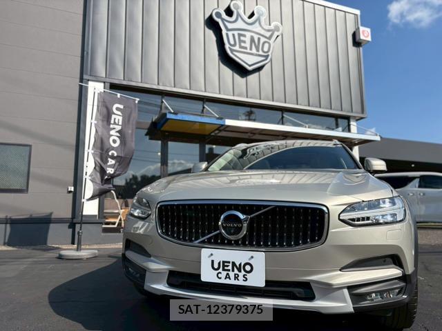 Volvo V90 2017-04 8071019-9