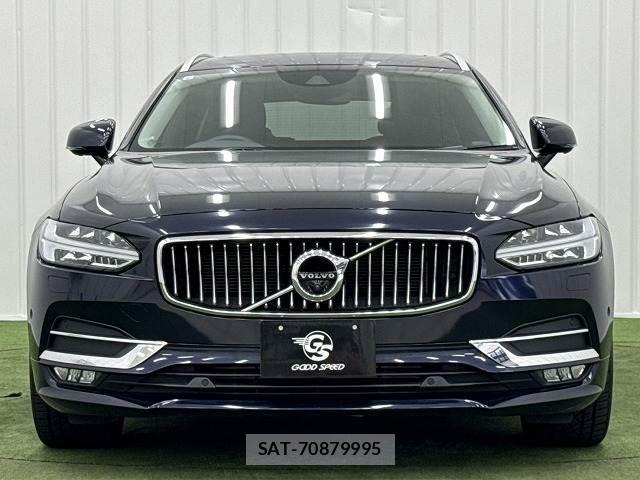Volvo V90 2019-09 8071689-11