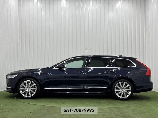 Volvo V90 2019-09 8071689-13