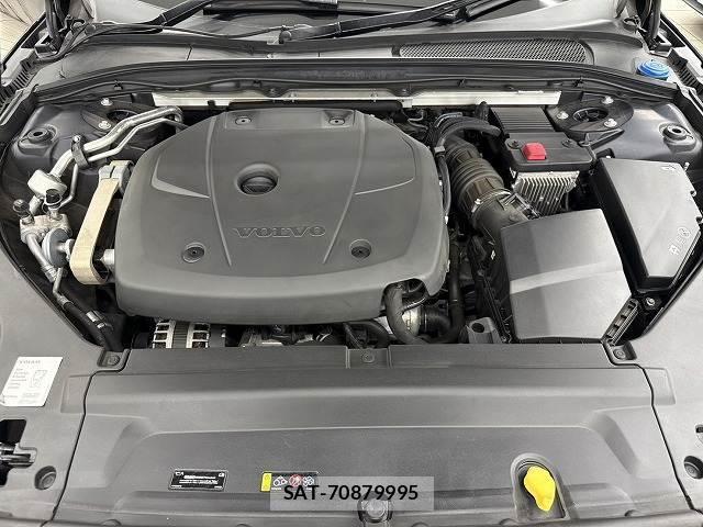 Volvo V90 2019-09 8071689-19