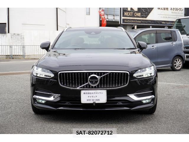 Volvo V90 2019-04 8071915-0