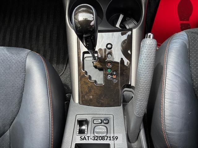 Toyota VANGUARD 2014-02 8071626-16