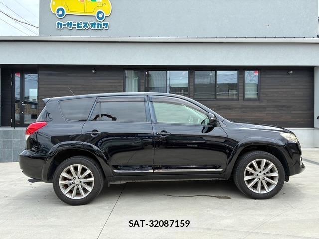 Toyota VANGUARD 2014-02 8071626-3