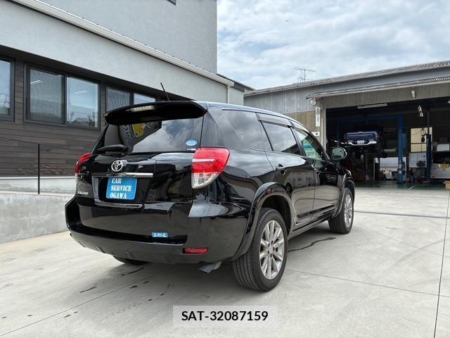 Toyota VANGUARD 2014-02 8071626-6