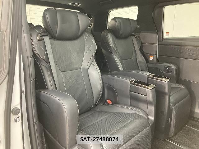 Toyota VELLFIRE 2023-07 8071551-10