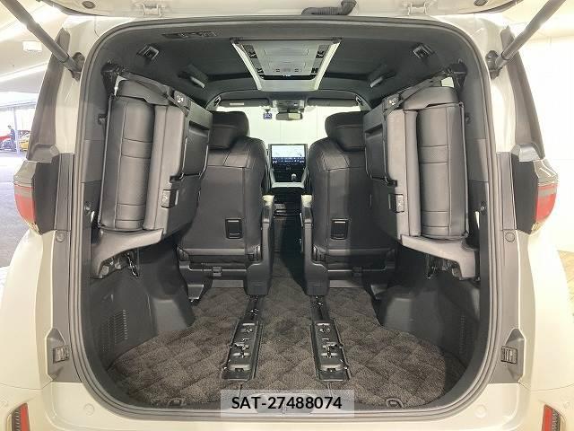 Toyota VELLFIRE 2023-07 8071551-12