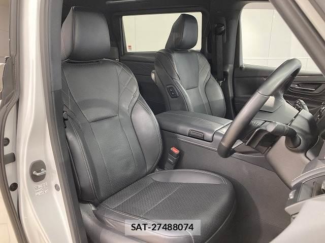 Toyota VELLFIRE 2023-07 8071551-9