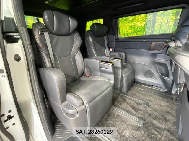 Toyota VELLFIRE 2023-07 8071990-9