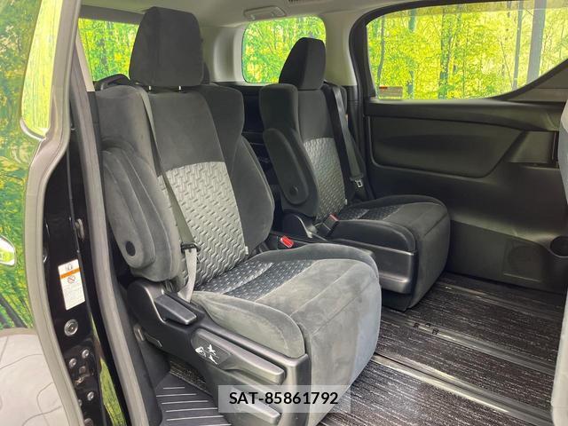 Toyota VELLFIRE 2017-10 8070935-8