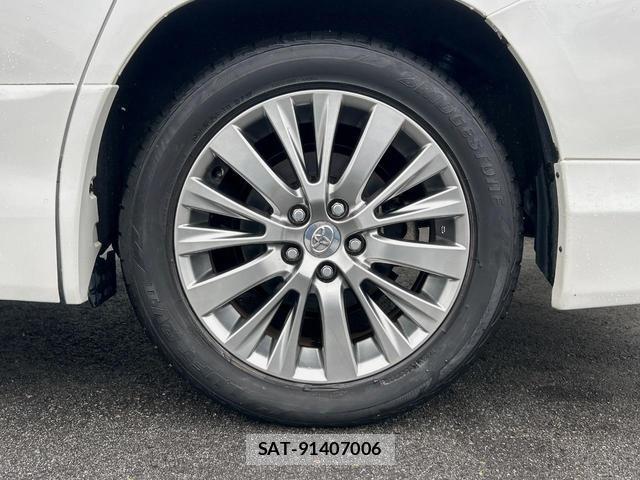Toyota VELLFIRE 2014-06 8071226-12