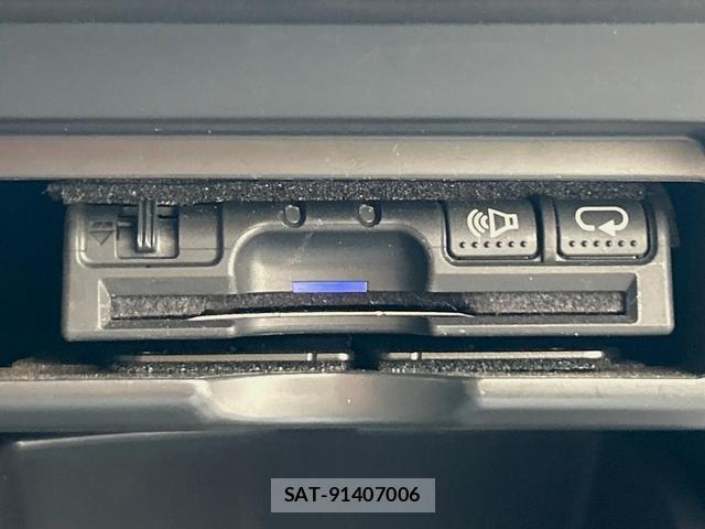 Toyota VELLFIRE 2014-06 8071226-5