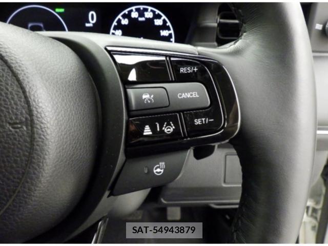 Honda VEZEL 2024-04 8070899-3