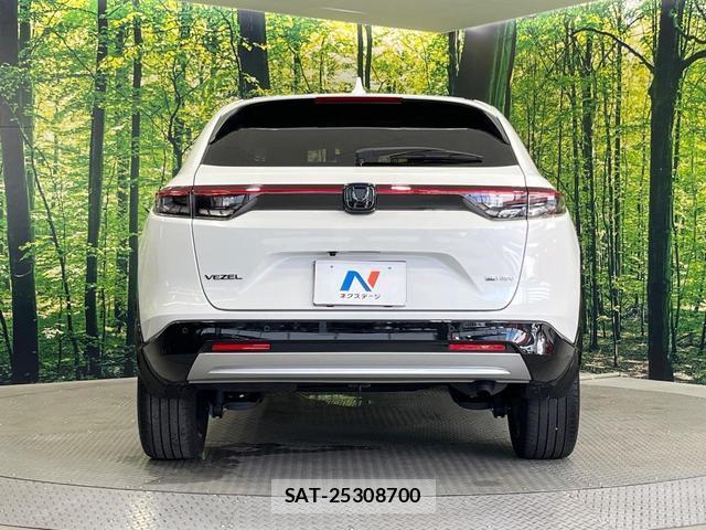 Honda VEZEL 2023-09 8071563-15