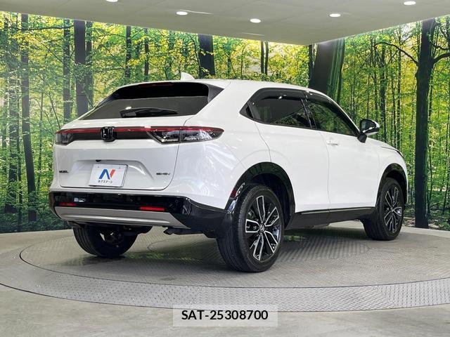 Honda VEZEL 2023-09 8071563-17