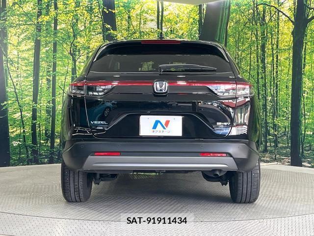 Honda VEZEL 2022-07 8071569-14
