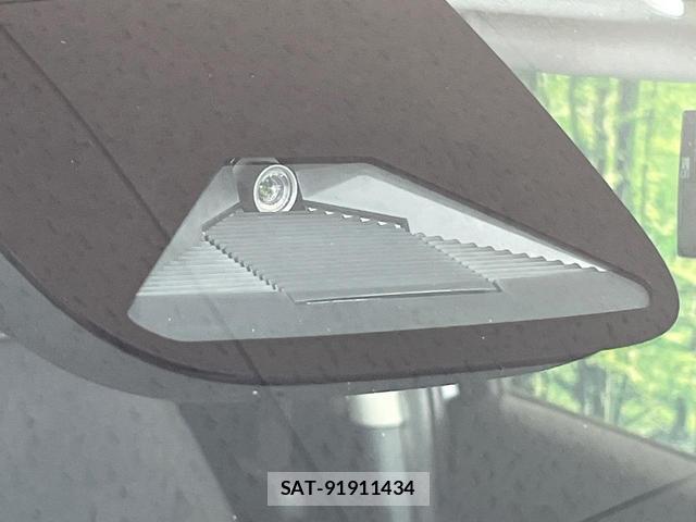 Honda VEZEL 2022-07 8071569-2