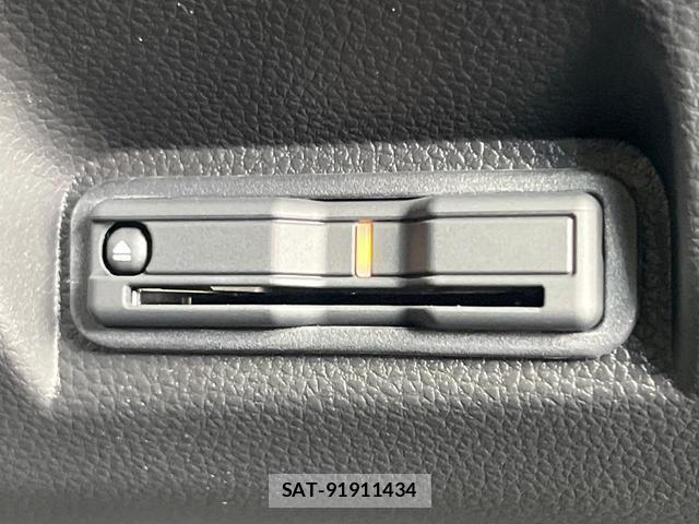 Honda VEZEL 2022-07 8071569-5