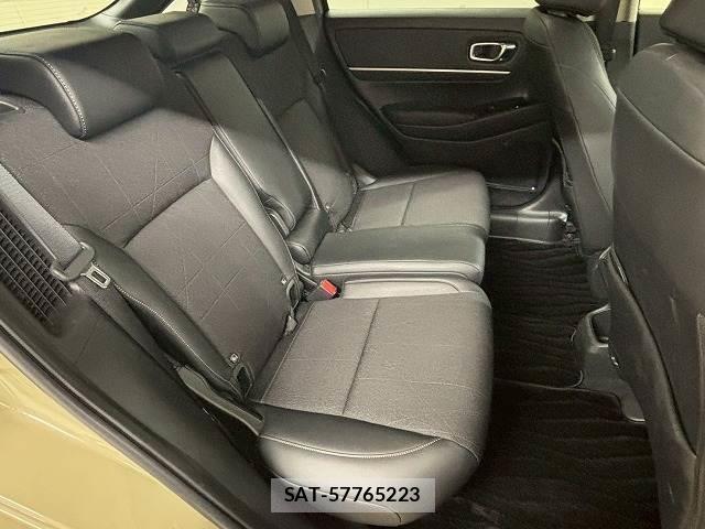 Honda VEZEL 2022-04 8071575-10