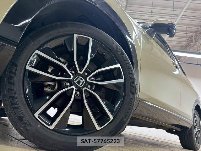 Honda VEZEL 2022-04 8071575-13